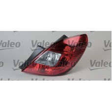 STOP LAMBASI SAĞ OPEL CORSA D 06 14 L68 TANIM:EN SİSLİ